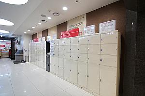 ２階正面入口付近

