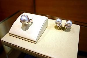 真珠とダイヤモンドの指輪とピアスセット 