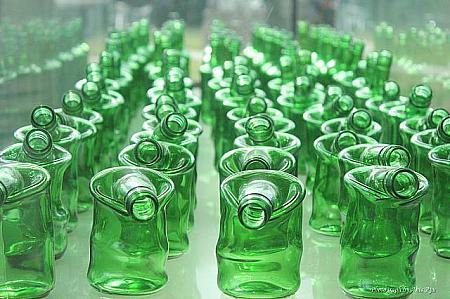 韓国で緑色の瓶というとやっぱりソジュ(焼酎)