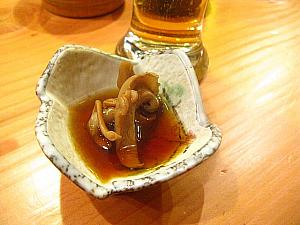 貝の紐の煮付けは付きだし