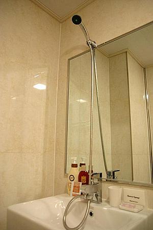 シャワー（※部屋により、形態が異なります。）