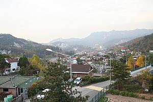 清雲公園にてソウル市内を一望！