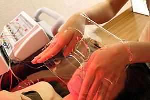 最後はぷるぷるコラーゲンゲルパック！