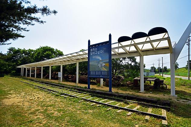 月井里駅