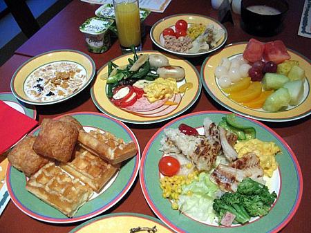 ホテルの朝食ビュッフェ体験～イビス・アンバサダー明洞編！ ホテルの朝食 ホテルの朝食ビュッフェ ホテルの朝食バイキングホテルの朝食ブッフェ