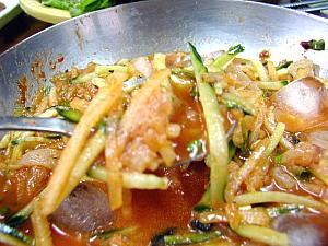 釜山の名物料理「ムルフェ」