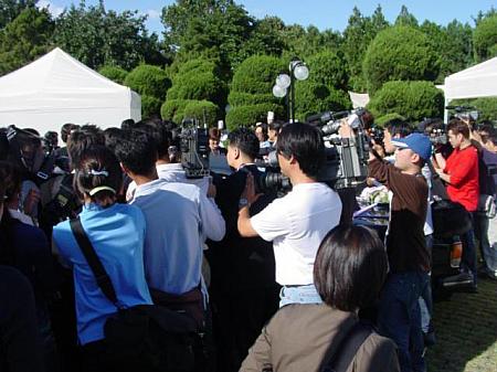 芸能人の結婚式に潜入！芸能人