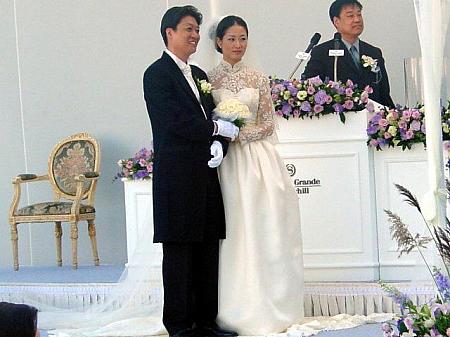 芸能人の結婚式に潜入！芸能人