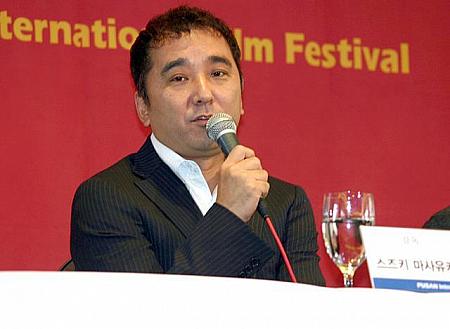 釜山国際映画祭、「HERO」をひっさげてキムタクが釜山入り！