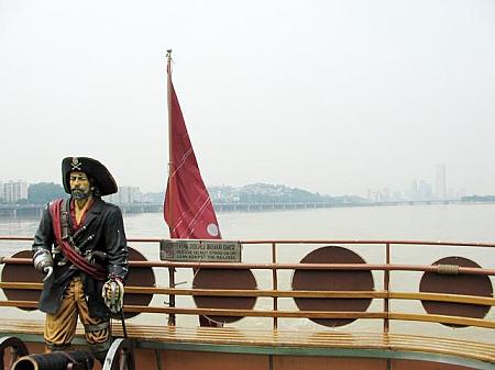 【※運行終了】漢江海賊船