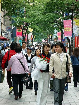 春の明洞と東大門市場を歩いてみよう！～２００４年５月編
