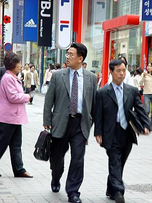 春の明洞と東大門市場を歩いてみよう！～２００４年５月編