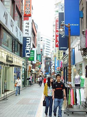 春の明洞と東大門市場を歩いてみよう！～２００４年５月編