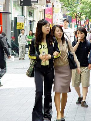 春の明洞と東大門市場を歩いてみよう！～２００４年５月編