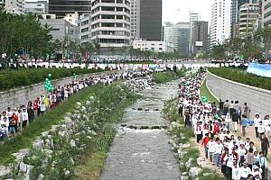 ついに清渓川復元！記念の清渓川フェスティバル開催！