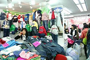 南大門市場にある子供服の問屋街に行ってみよう！ ソウルで子供服 市場で子供服 卸売りで子供服南大門市場で子供服