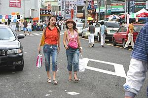 写真で見る釜山ファッションチェック！【２００５年８月】 ８月の服装8月の服装