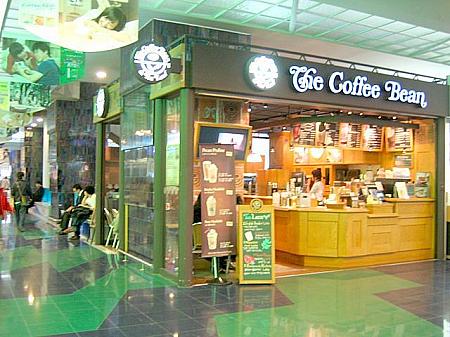 こちらもコーヒーチェーン店、「The Coffee Bean」もありまーす。　（フォレストウォーク）