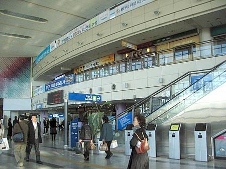 東大邱駅、なかなか大きな駅です