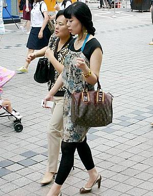 写真で見る明洞ファッションチェック！【２００８年８月】 ８月の服装8月の服装