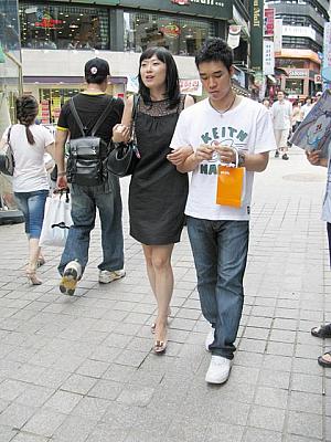 写真で見る明洞ファッションチェック！【２００８年８月】 ８月の服装8月の服装