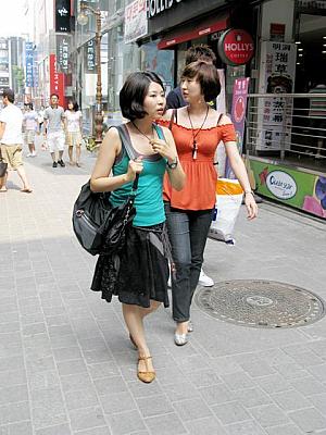 写真で見る明洞ファッションチェック！【２００８年８月】 ８月の服装8月の服装