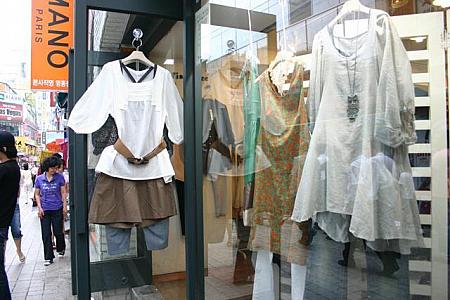 写真で見る明洞ファッションチェック！【２００８年８月】 ８月の服装8月の服装