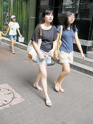 写真で見る明洞ファッションチェック！【２００８年８月】 ８月の服装8月の服装