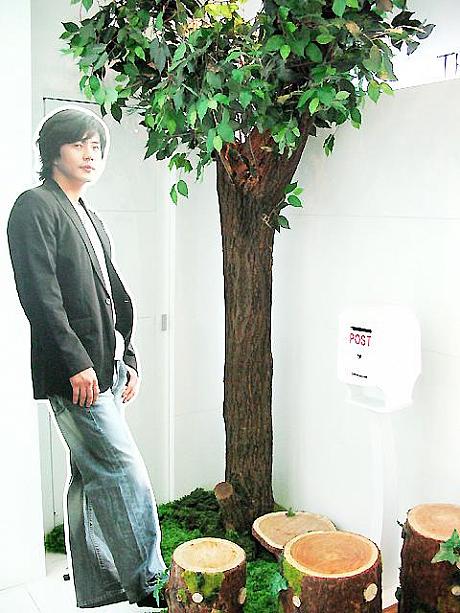 売り場内に一緒に写真撮影ができるコーナーが！CMの主人公になった気分でいかがです！？