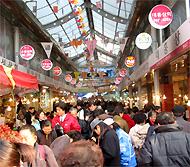 頭・頭・頭だらけ〜〜っ！旧正月前の京東（キョンドン）市場は大混雑！ -京東市場