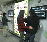ん、壁に向かって何してるの！？と思ったら･･･ -明洞など