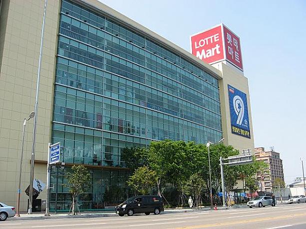 釜山在住の皆さん〜！ロッテマート沙上店にユニクロが入ってます＾＾