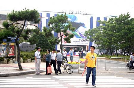 ゆきこの釜山生活すいも☆あまいも・第１１回「釜山国際映画祭　ボランティア活動後記」