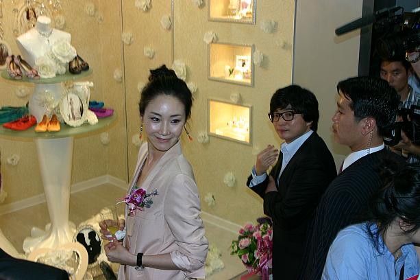 チェ・ジウも観覧中～！