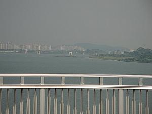 漢江を歩いて渡ってみました！