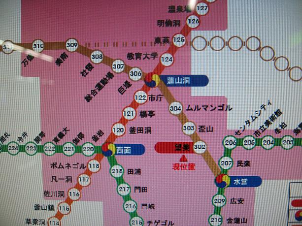釜山市内の地下鉄沿線地図も日本語で書かれているので、とっても見やすいです！
