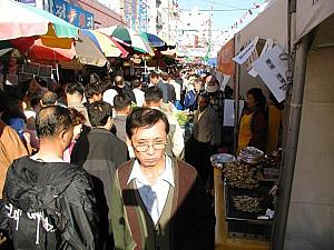 2009年チャガルチ祭り詳細 チャガルチ市場 フェ お刺身チャガルチ祭り