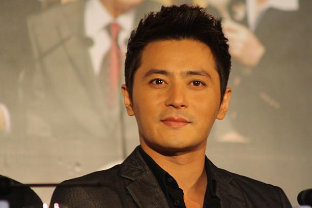主役のチャン・ドンゴン
