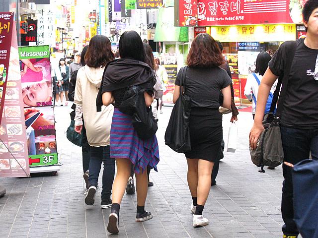 一気に夏日 半袖の人が あっちにも こっちにも ソウルナビ