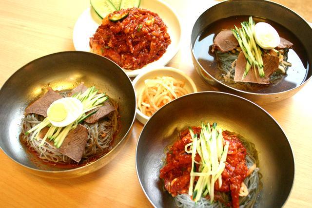 乾麺+液状スープ入り 720g 約4人前  新品本物 清水 冷麺   韓国冷麺 韓国料理 韓国食品