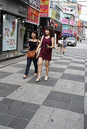 写真で見る釜山のファッションチェック！【2010年8月】 プデアッ 流行ショップ釜山大学