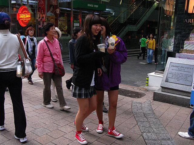 韓国の女子高生たちの制服は ソウルナビ