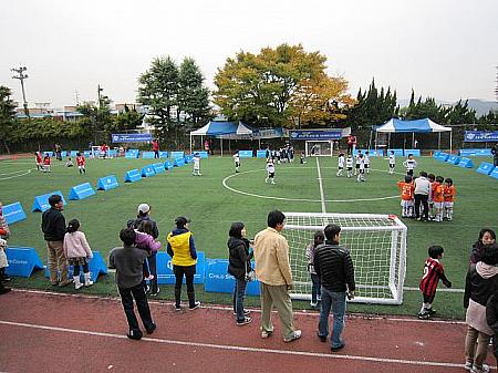 『釜山で育児　少年サッカークラブPlayGym』サッカー