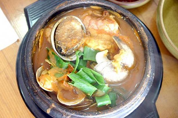 ヘムルトゥッペギ 海鮮料理 鍋料理 チゲ・タン・チョンゴル料理 トゥッペギ シーフード済州島の料理