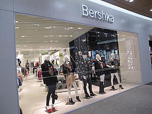 ZARAの妹ブランド「Bershka」