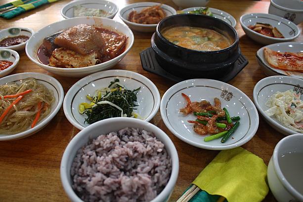 ランチ人気店のトゥラッ！