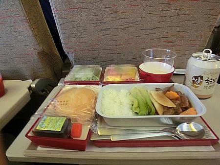 大好きアシアナ航空の機内食＆マッコリ（OZ107、成田9：00発）