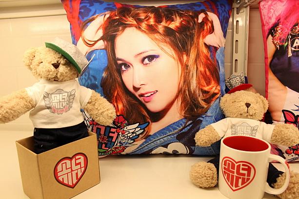 ジェシカのクッション・・・、このクッションに座るのは覚悟が必要でしょう。