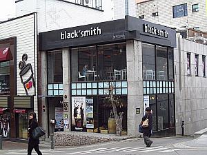 black’ smith（ブラックスミス）
