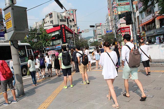 学生街の新村にもカフェ通りが！？気になるお店をチェック！ | ソウルナビ